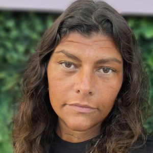 Tânia Caeres, Apoiante na Educação